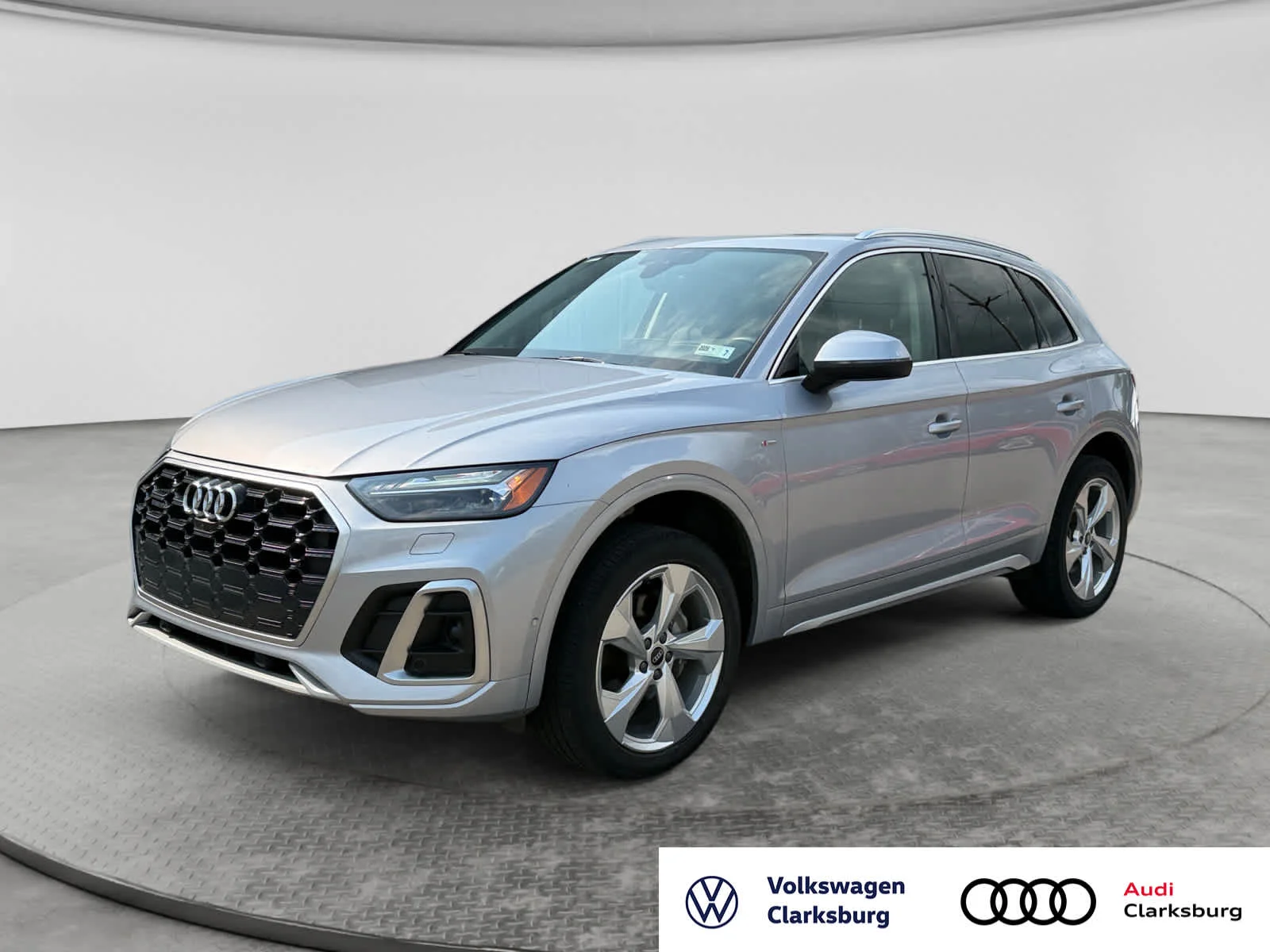 2022 Audi Q5 S line Prestige