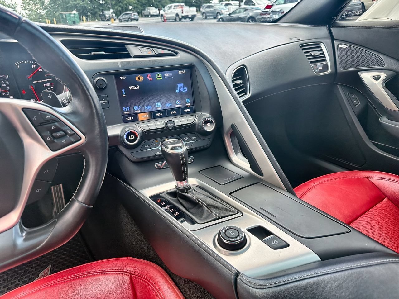Used 2019 ARCTIC WHITE Chevrolet 1LT image 11