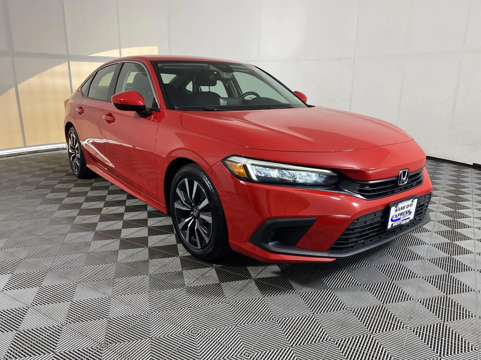 Used 2024 Rallye Red Honda EX image 10