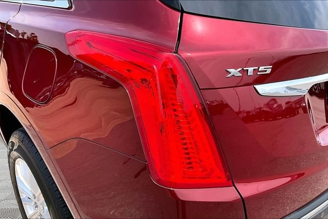 Used 2017 Red Cadillac Base image 32