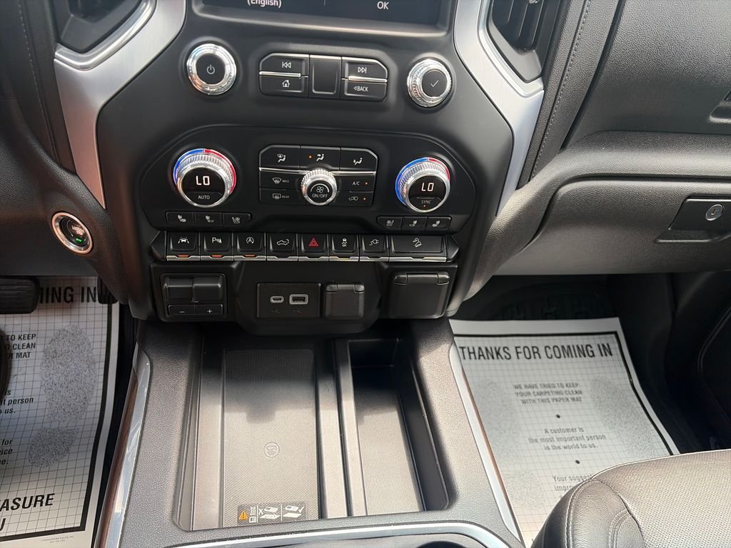 Used 2019 White GMC SLT image 18