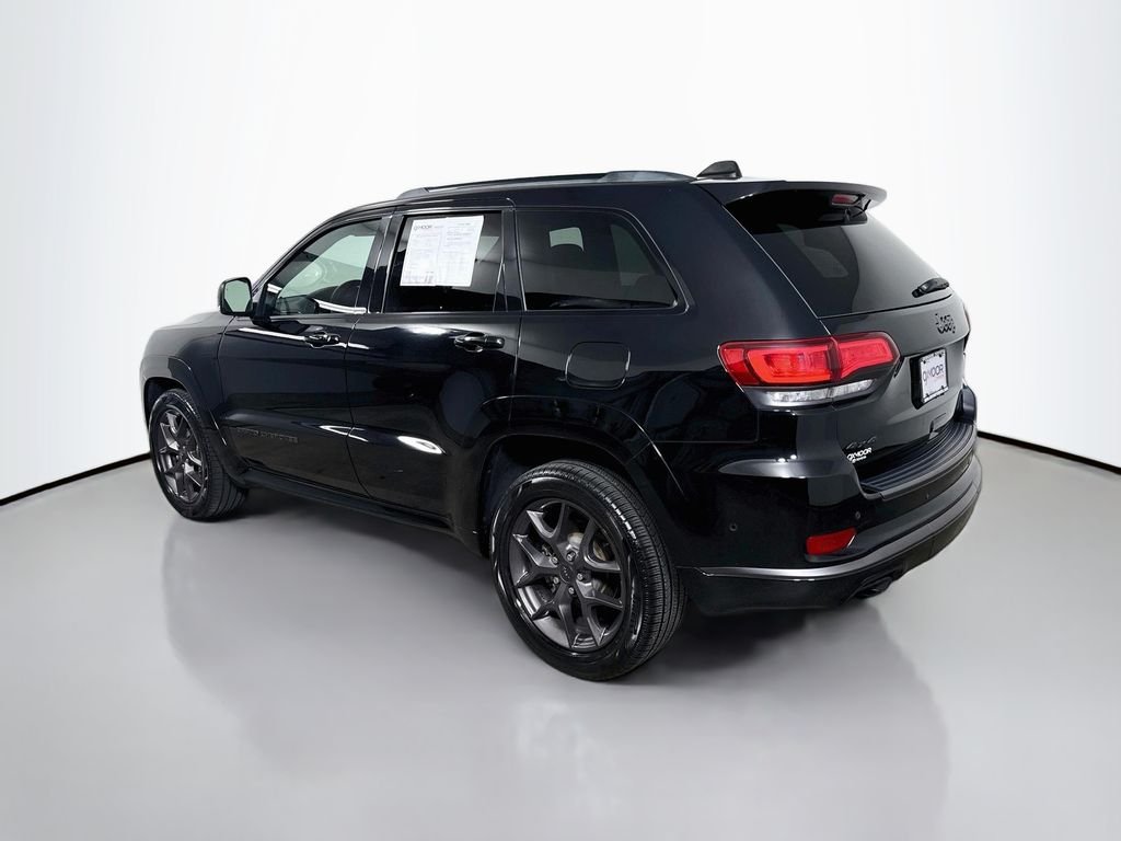 Used 2020 Diamond Black Crystal Pearlcoat Jeep Limited X image 5