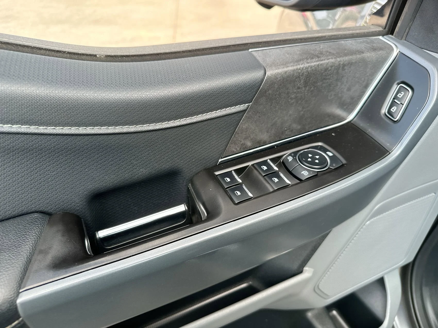 2024 Ford F-150 XLT - Photo 13
