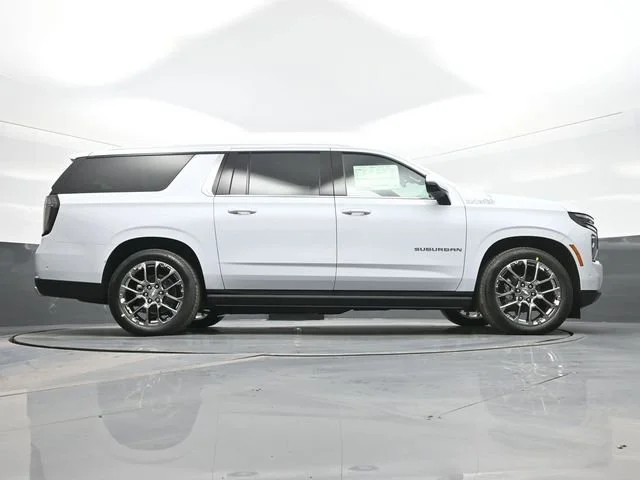 2026 Chevrolet Suburban High Country - Photo 24