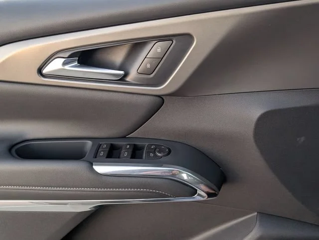 New 2026 Mosaic Black Metallic Chevrolet LT image 16