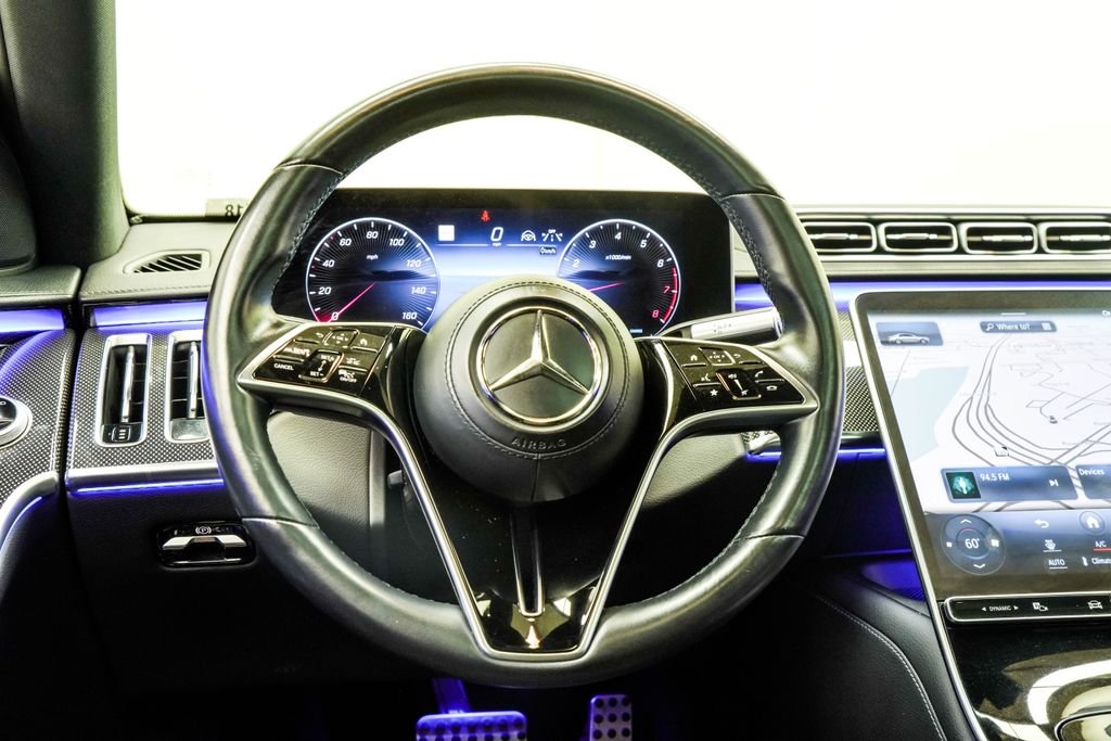 Used 2022 Gray Mercedes-Benz S 500 image 23