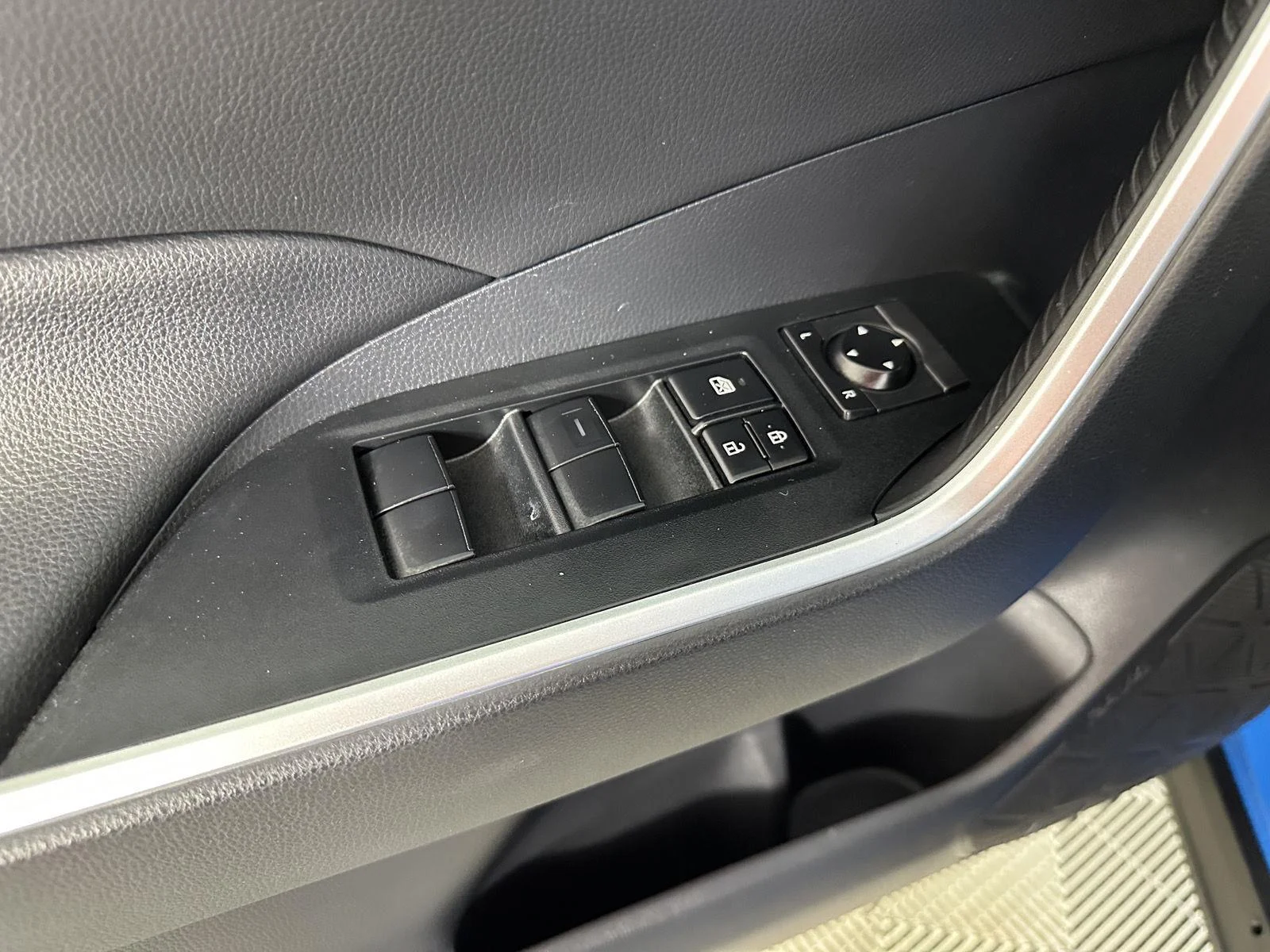 Used 2019 Blue Flame Toyota LE image 24