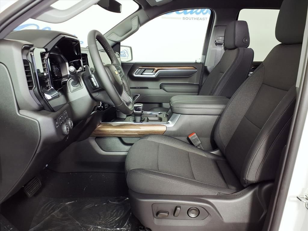 2026 Chevrolet Silverado 1500 LT - Photo 22