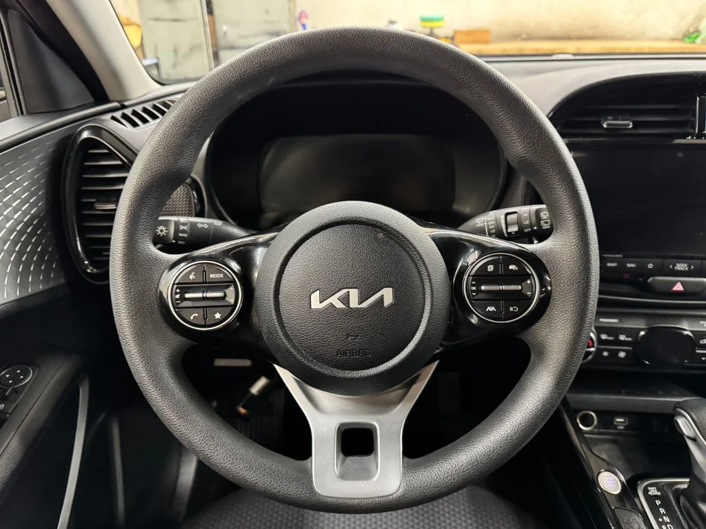 Used 2023 Gray Kia S image 19