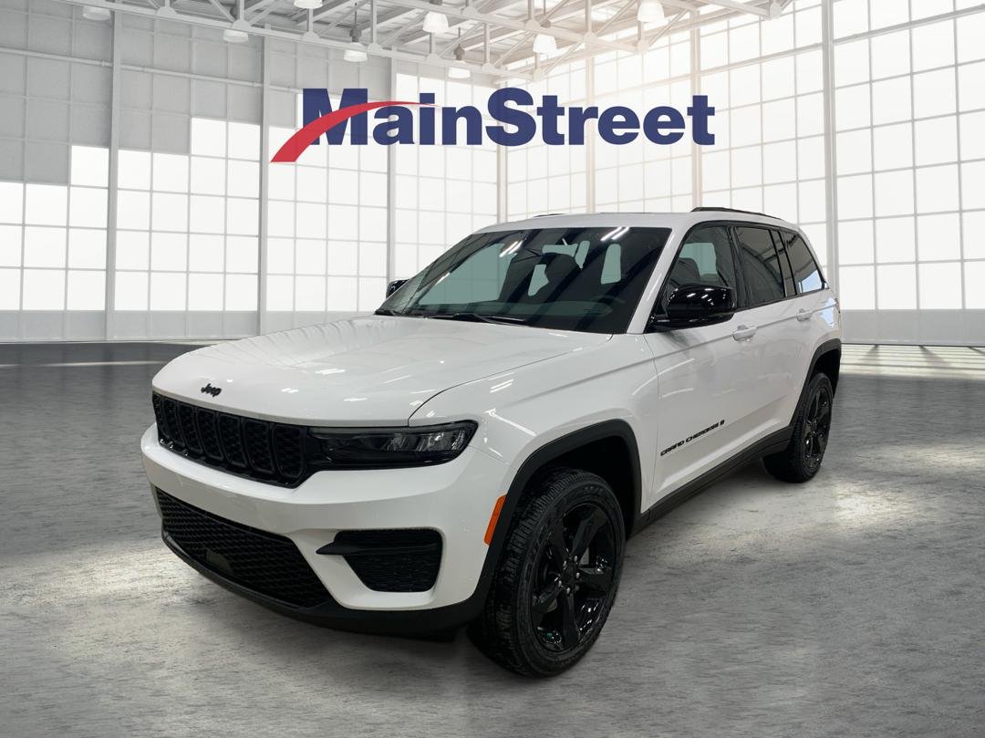 2025 Jeep Grand Cherokee Altitude X 4x4's photo