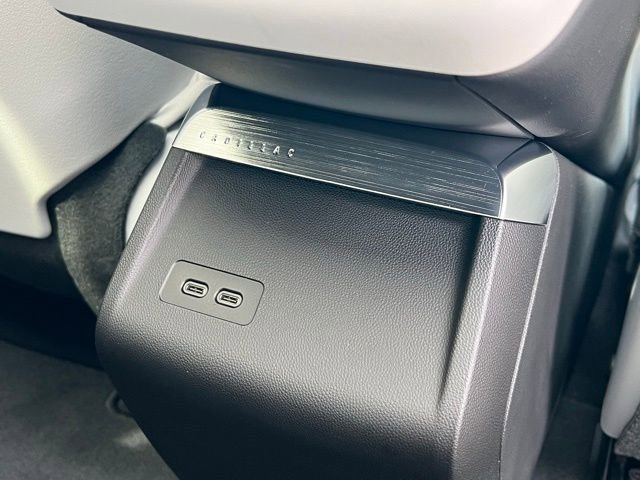 2025 Cadillac LYRIQ Luxury 1 - Photo 22