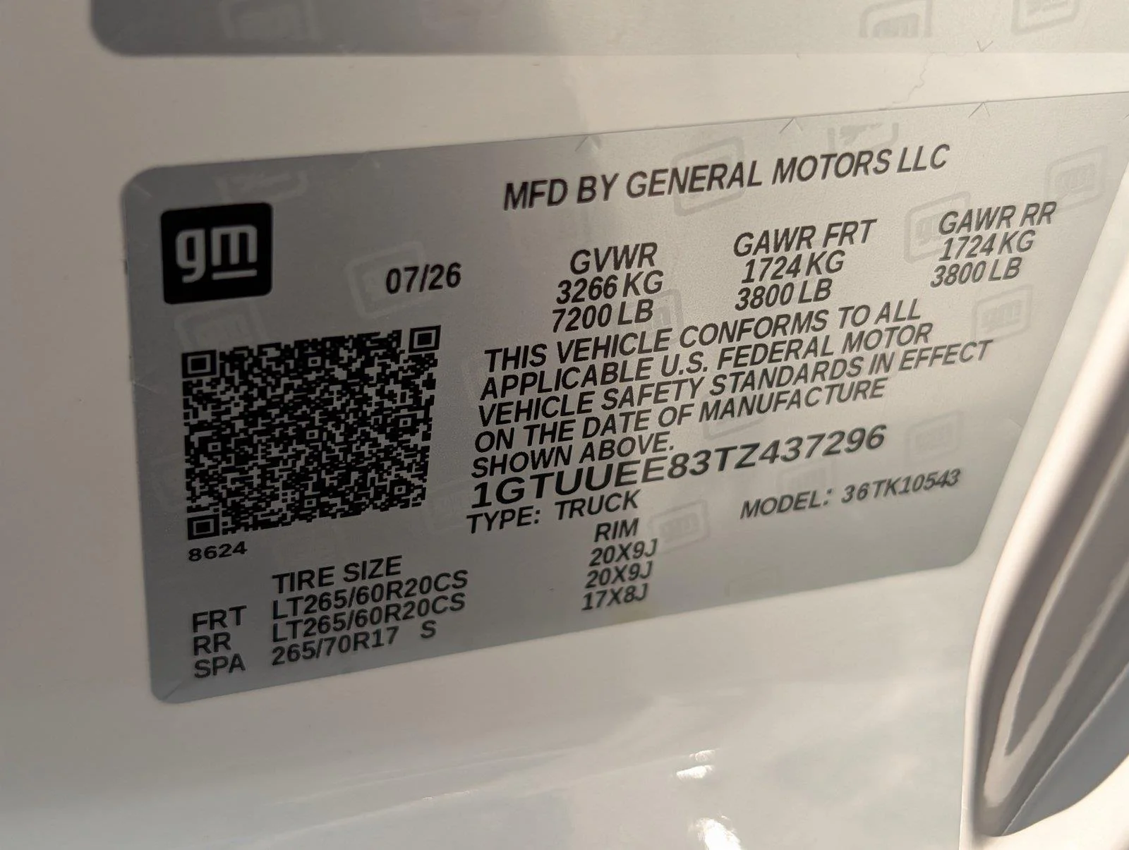 New 2026 Summit White GMC AT4 image 42