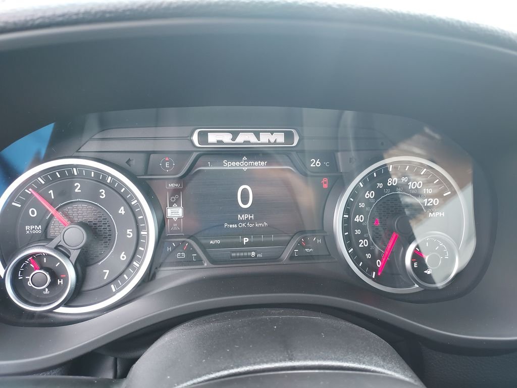 New 2027 Silver Ram Laramie image 18