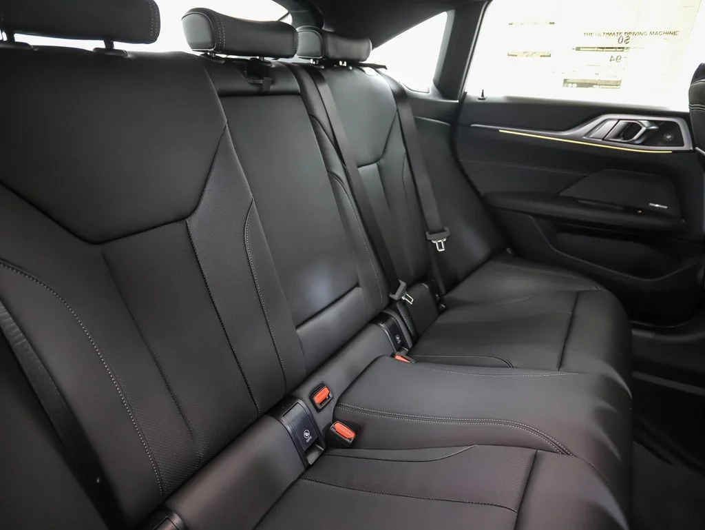 2025 BMW i4 M50 - Photo 27