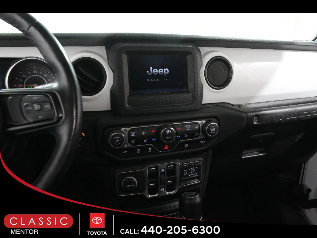 Used 2021 WHITE Jeep Willys image 9