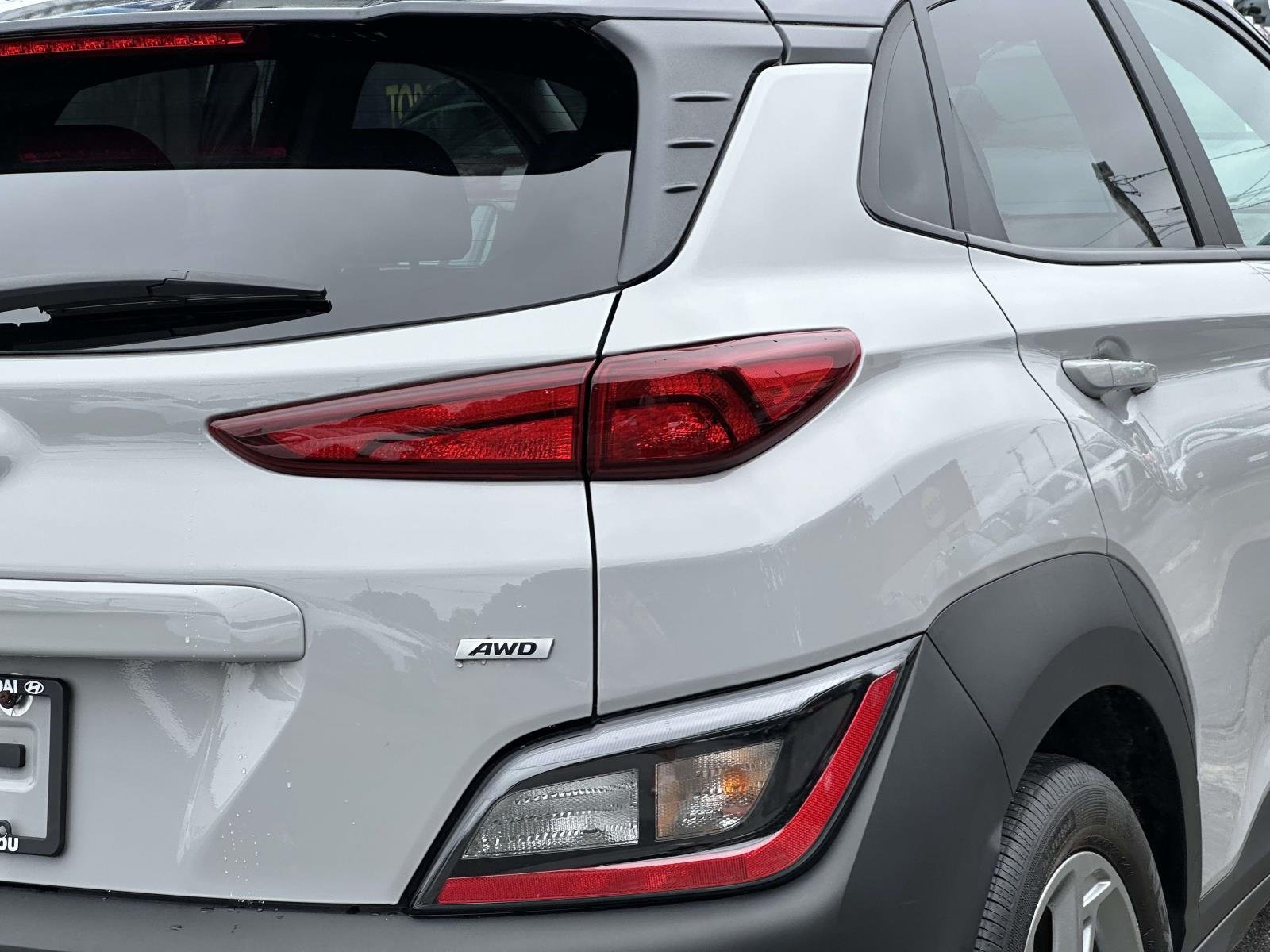 2023 Hyundai Kona SEL - Photo 12