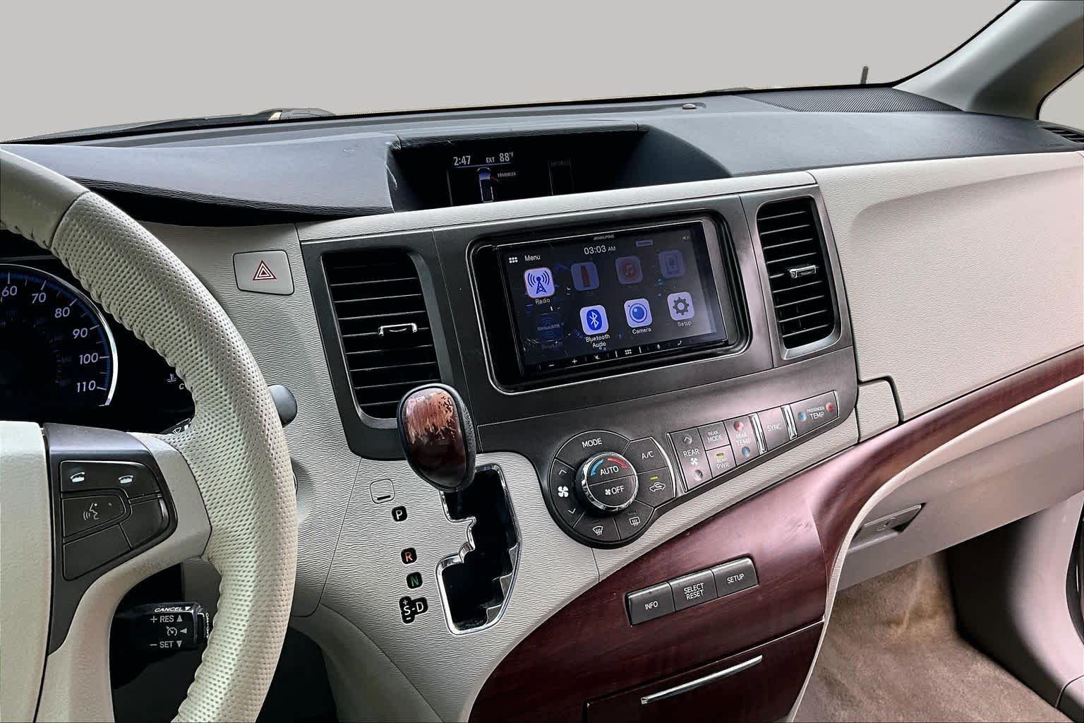 Used 2013 Silver Sky Metallic Toyota XLE image 6