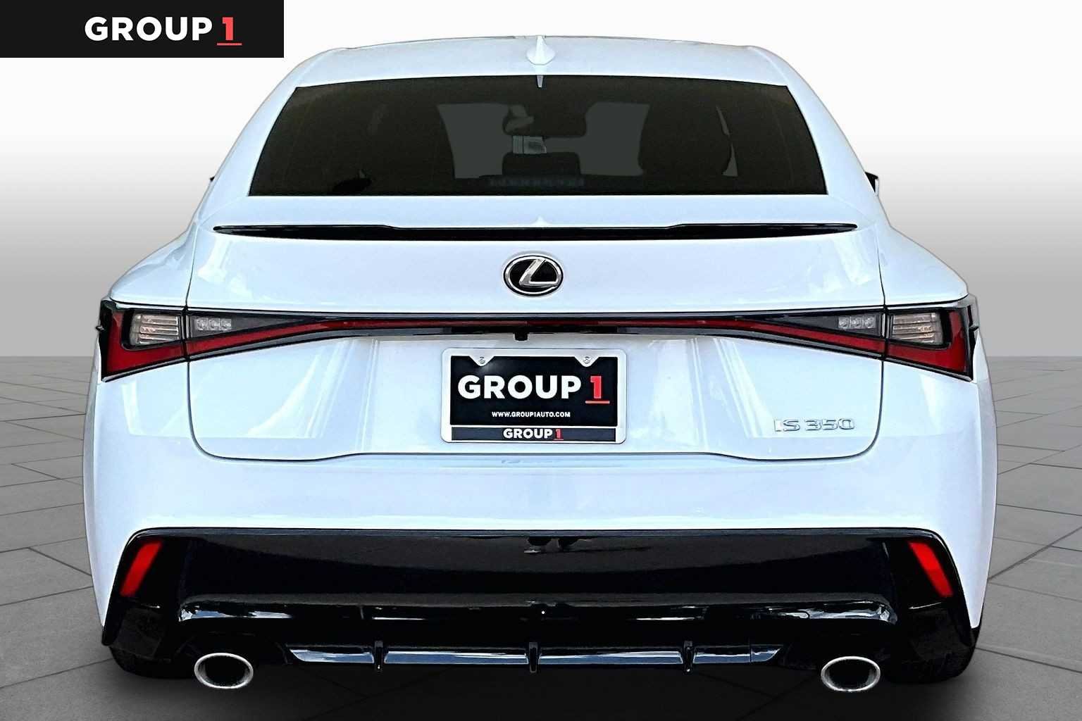 Certified Used 2025 ULTRA WHITE Lexus F SPORT Design image 5