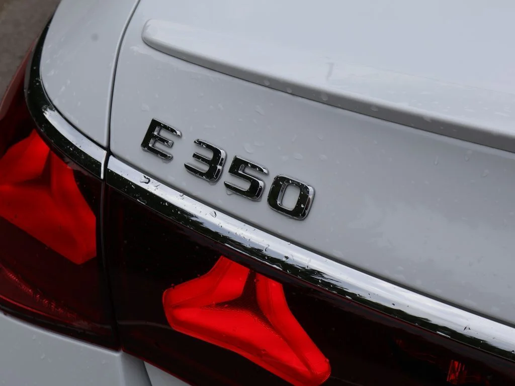 Certified Used 2026 MANUFAKTUR Moonlight White Metallic Mercedes-Benz E 350 image 8