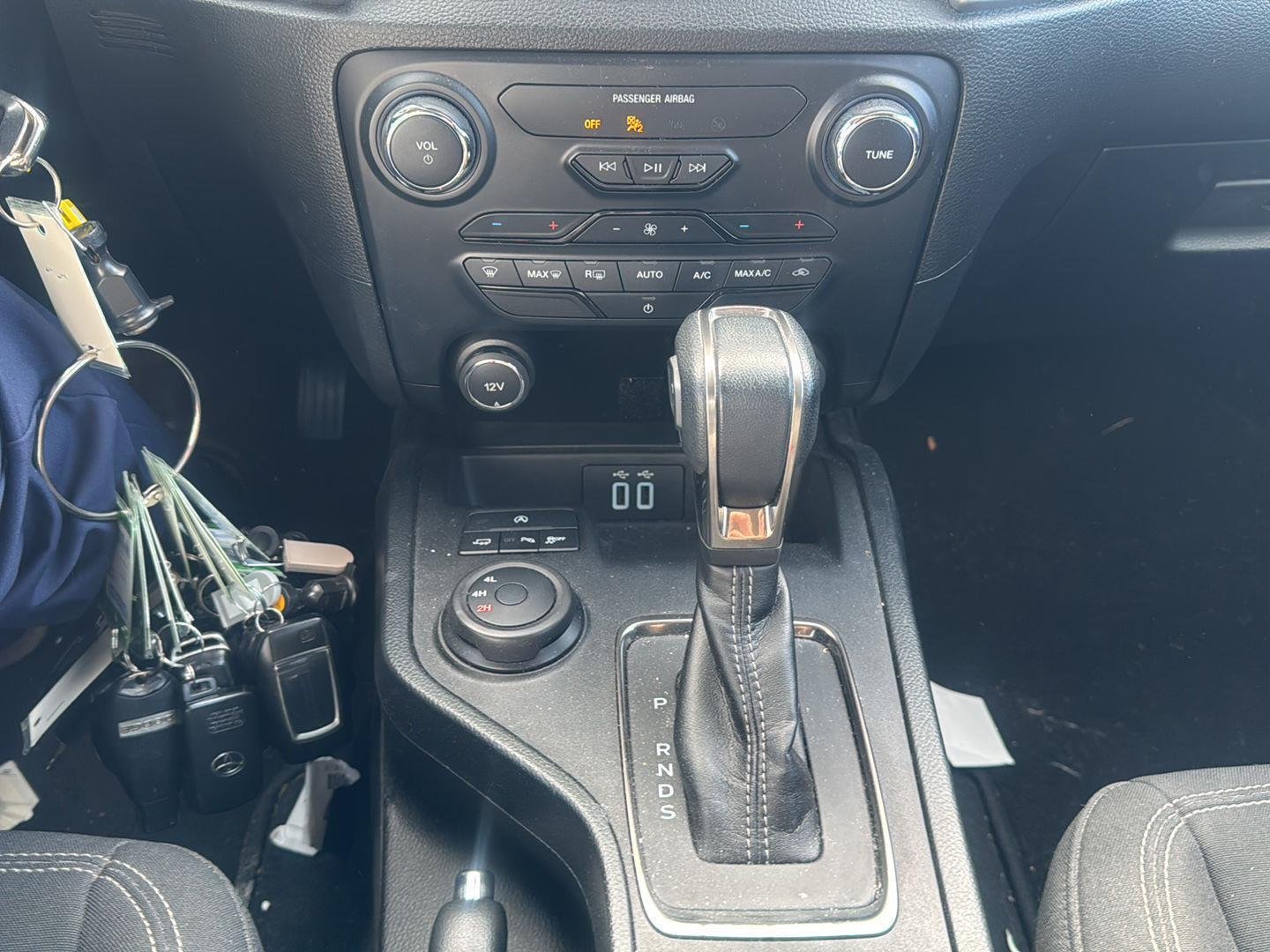 Used 2019 Lightning Blue Ford XLT image 10