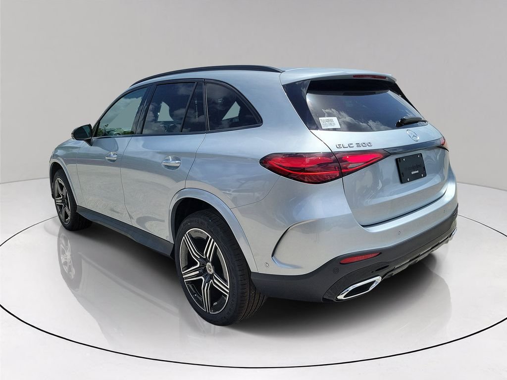 New 2026 Cirrus Silver Metallic Mercedes-Benz GLC 300 image 4
