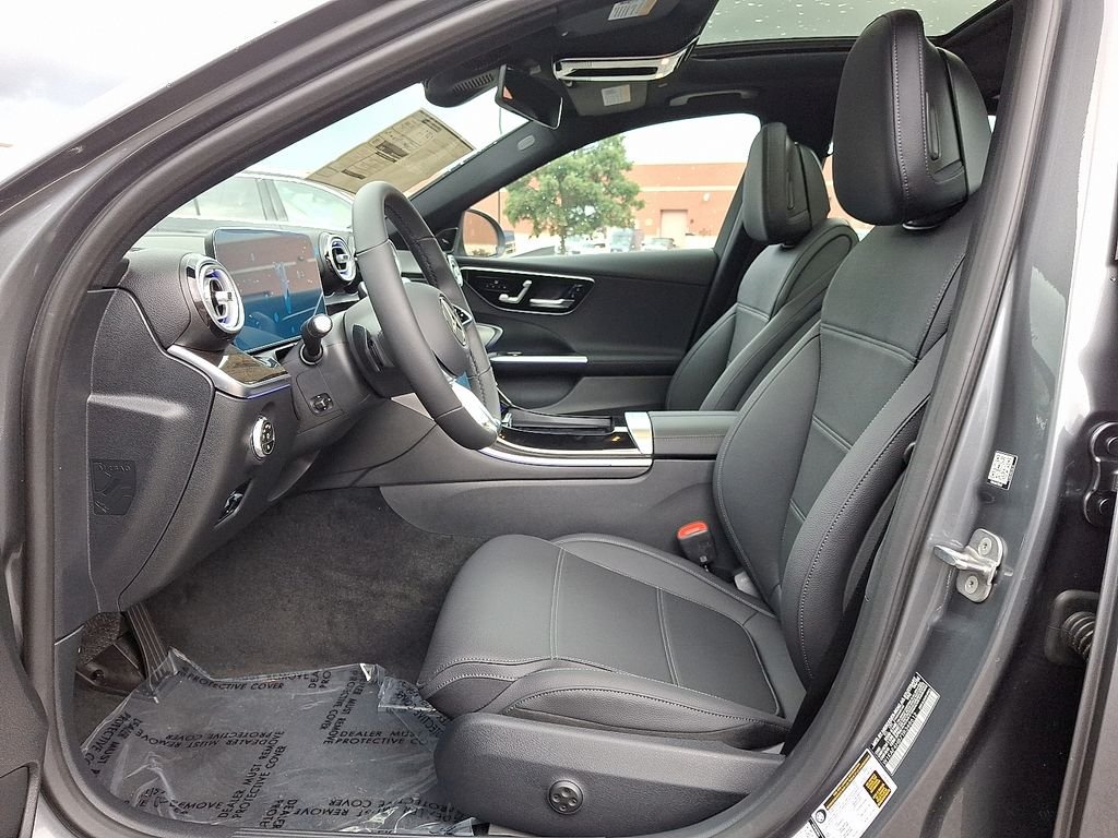 New 2026 Selenite Grey Metallic Mercedes-Benz C 300 image 9