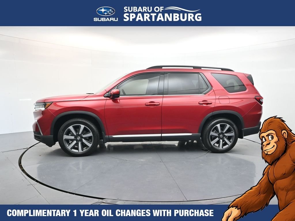 Used 2025  Honda Touring image 4