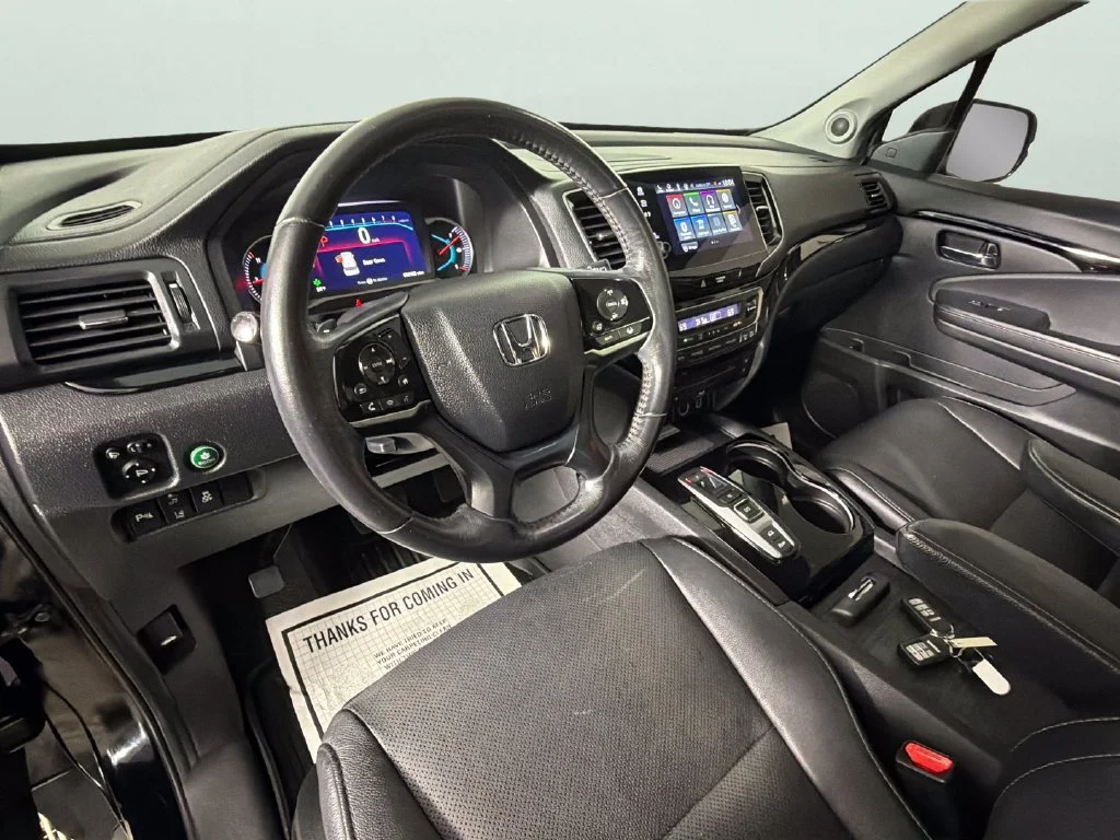 Used 2019 Black Honda Elite image 19