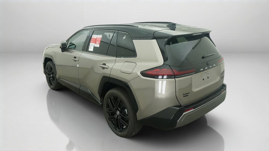 New 2026 Meteor Shower with Midnight Black Metallic roof Toyota XSE image 14