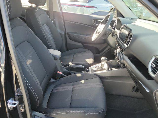 New 2026 Onyx Black Hyundai SEL image 15