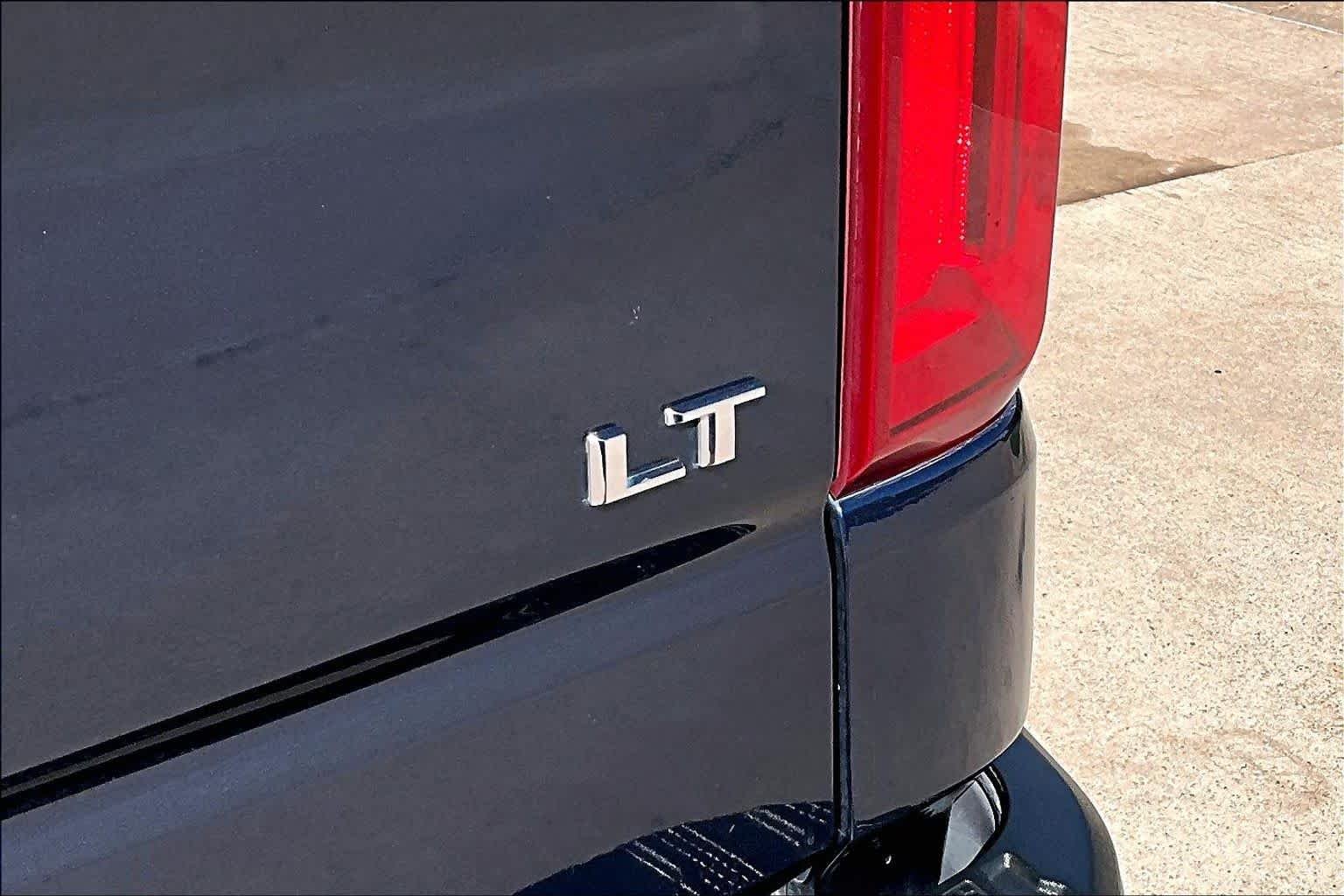 Used 2020 Northsky Blue Metallic Chevrolet LT Trail Boss image 10