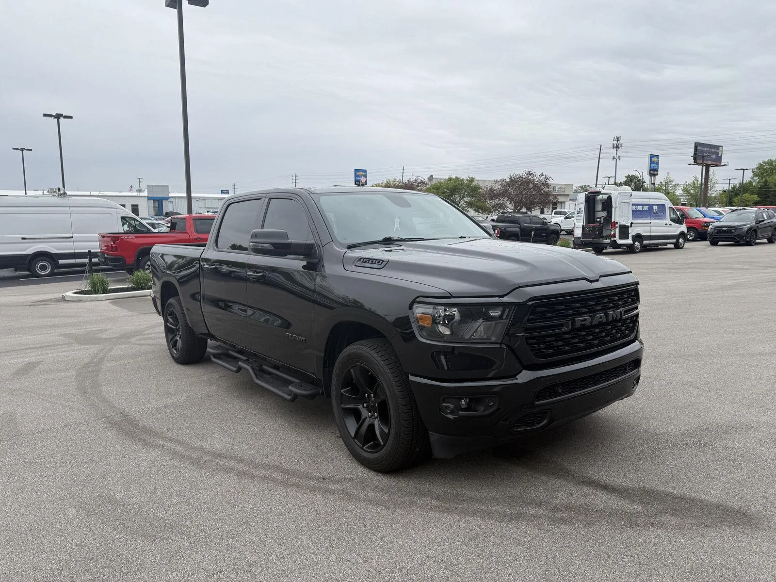 2023 RAM 1500 Big Horn/Lone Star 4x4 Crew Cab 6'4's photo