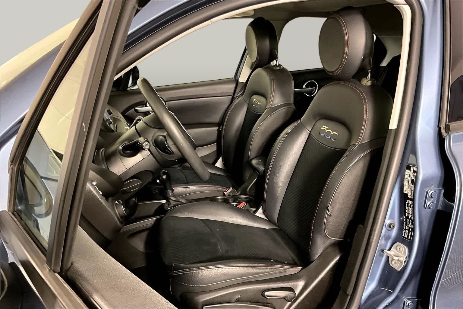 Used 2018 Blue Sky Metallic FIAT Urbana Edition image 8