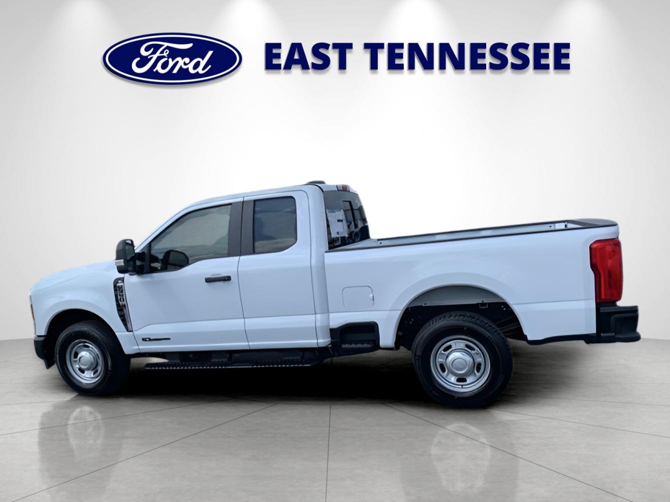 New 2026 Oxford White Ford F-350® XL image 6