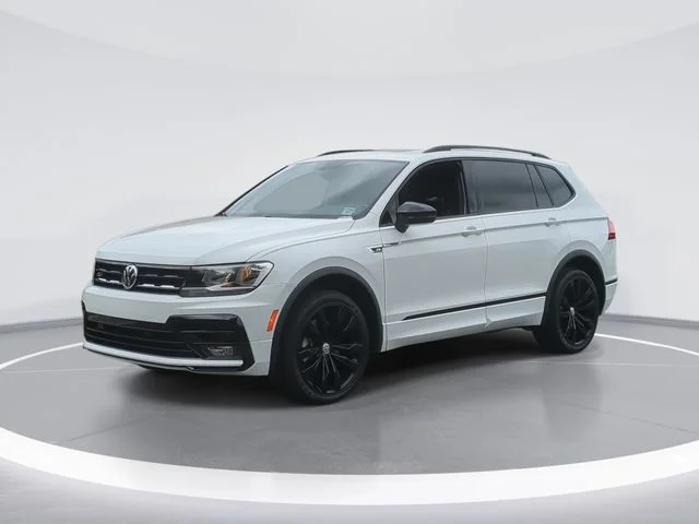 Used 2021  Volkswagen 2.0T SE R-Line Black image 1