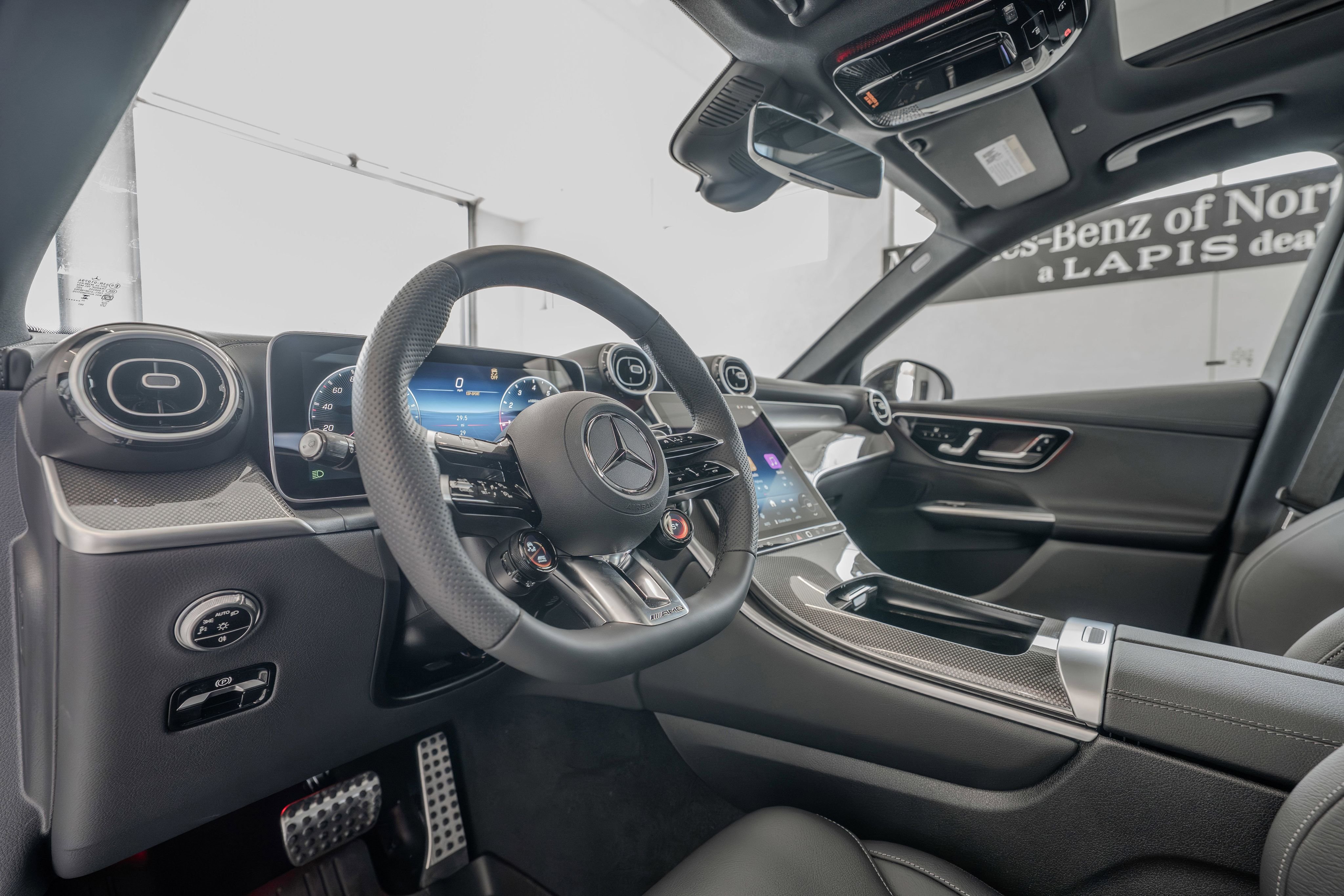 2025 Mercedes-Benz GLC AMG GLC43 - Photo 6