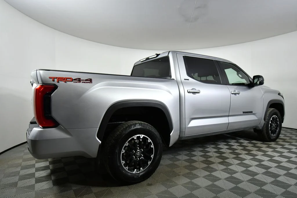 Used 2025 Silver Toyota SR5 image 10