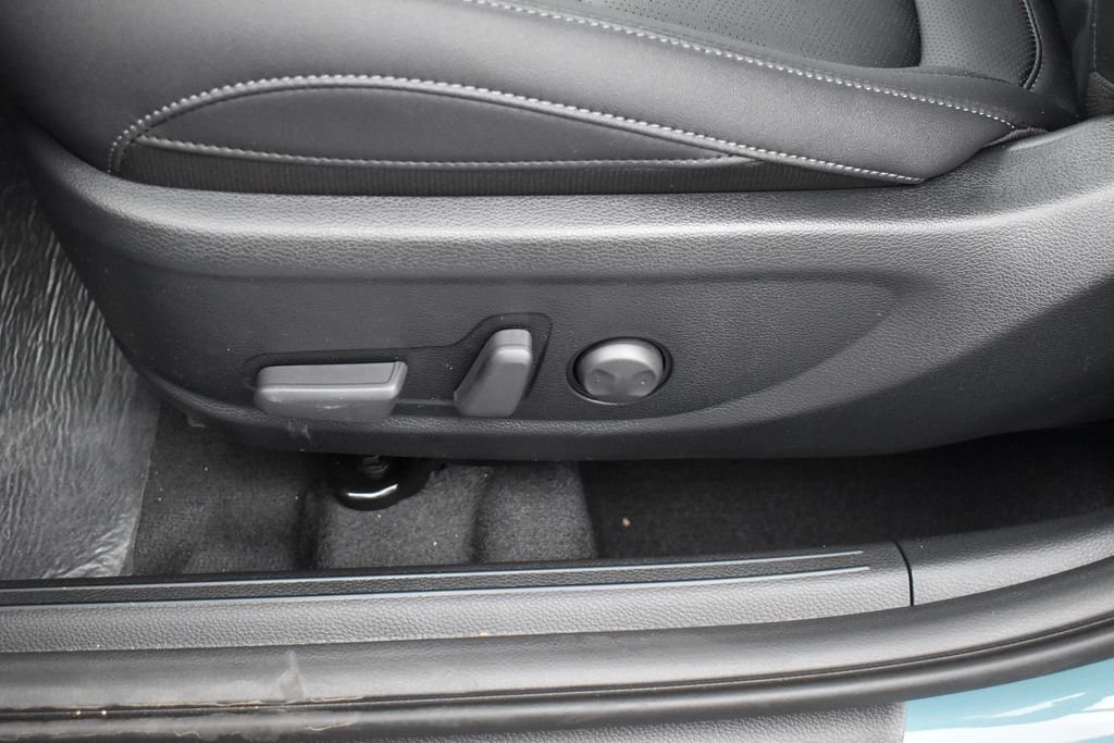New 2026 Pluton Blue Kia EX image 8