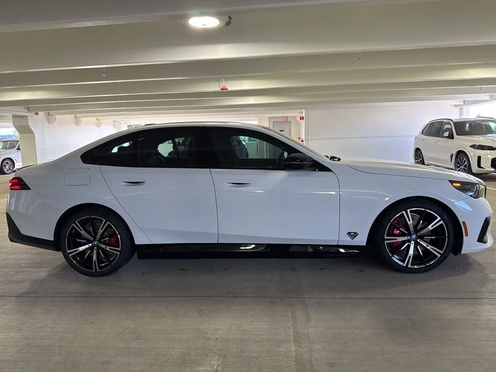 Used 2024 Alpine White BMW M60 image 4