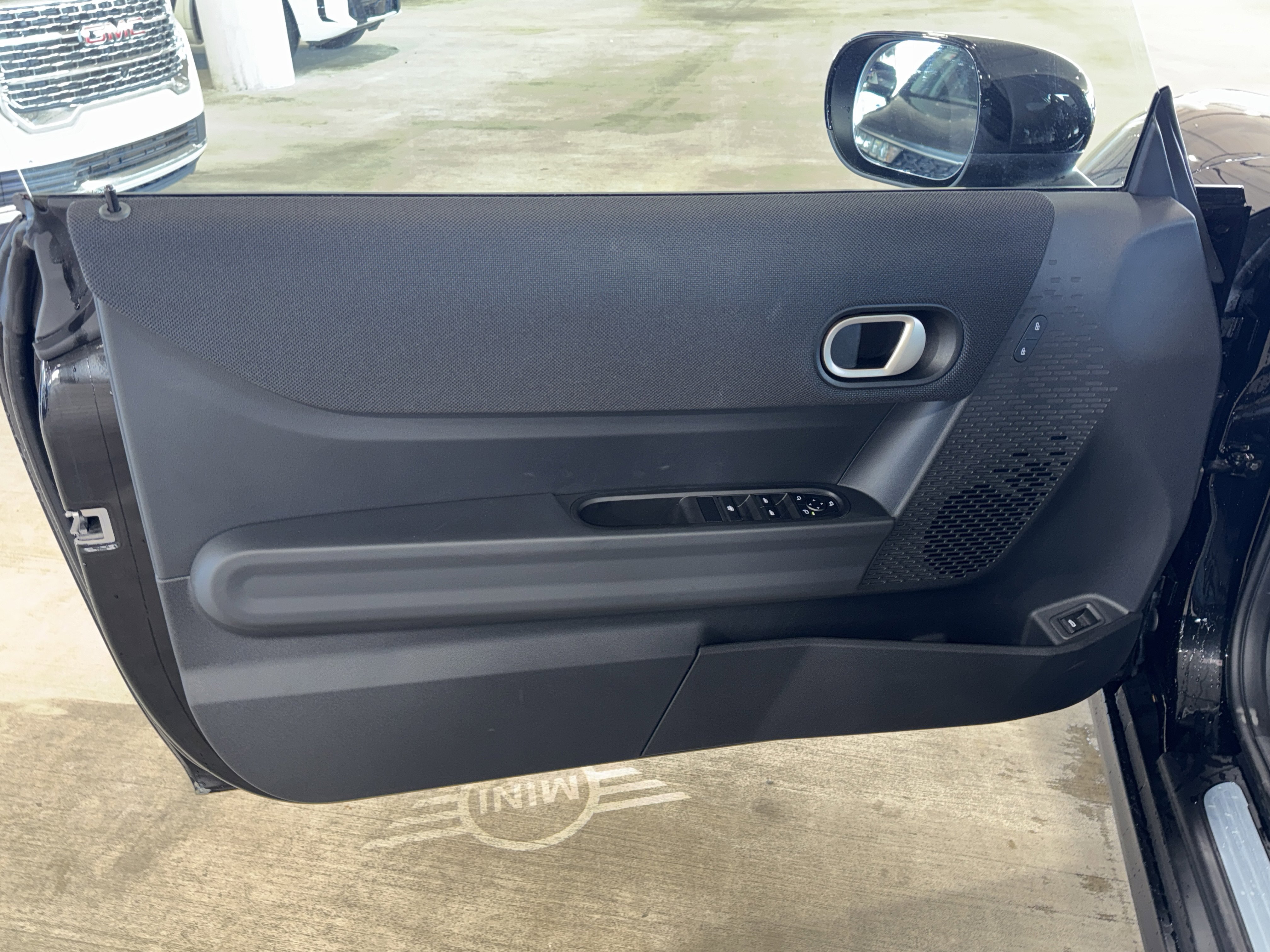 2026 MINI Convertible S - Photo 13