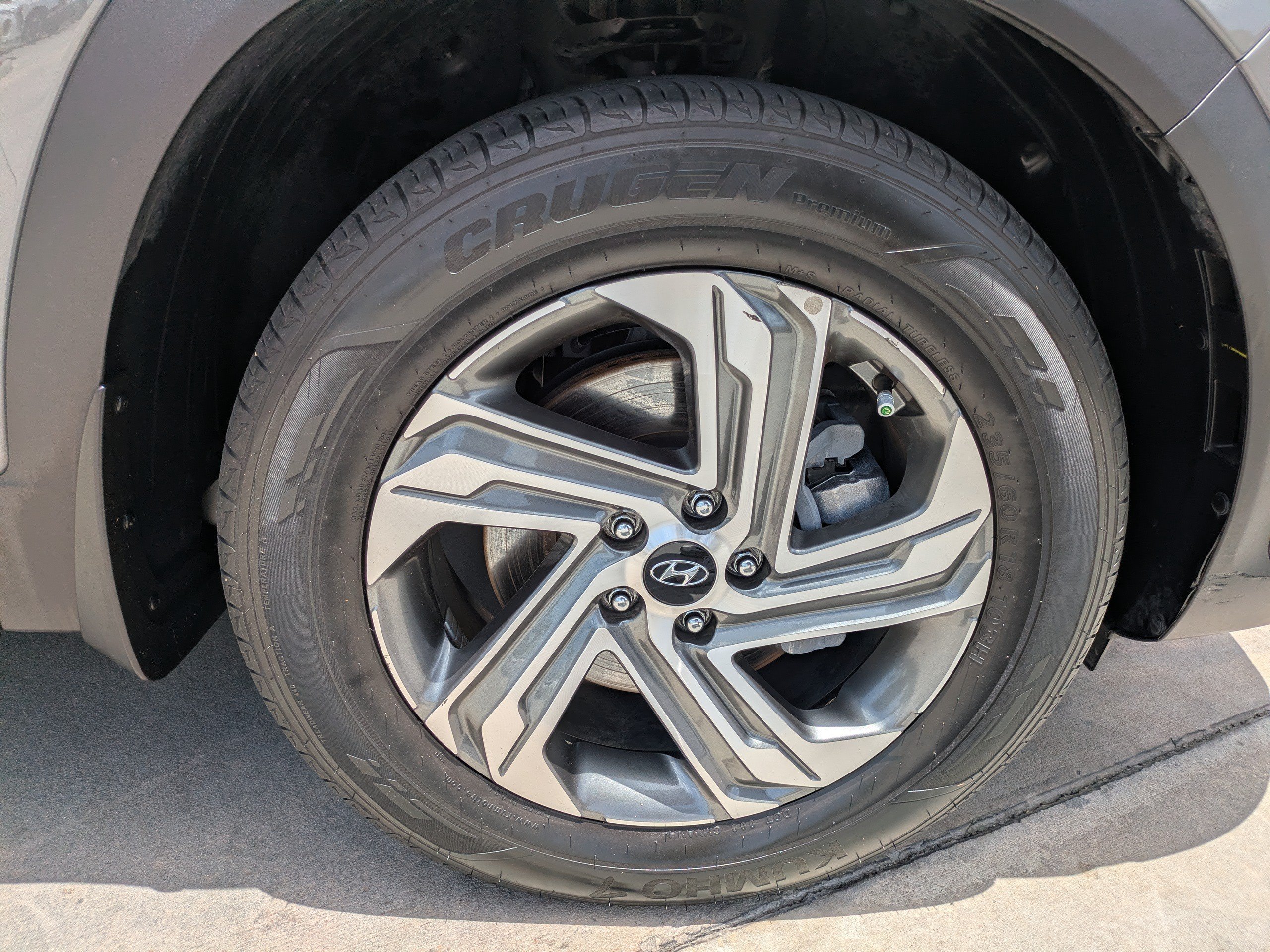 Certified Used 2023 Hampton Gray Hyundai SEL image 9