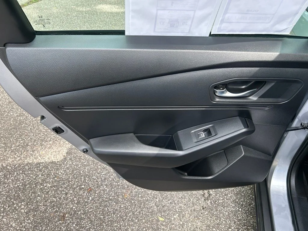 Used 2026 Silver Honda LX image 23