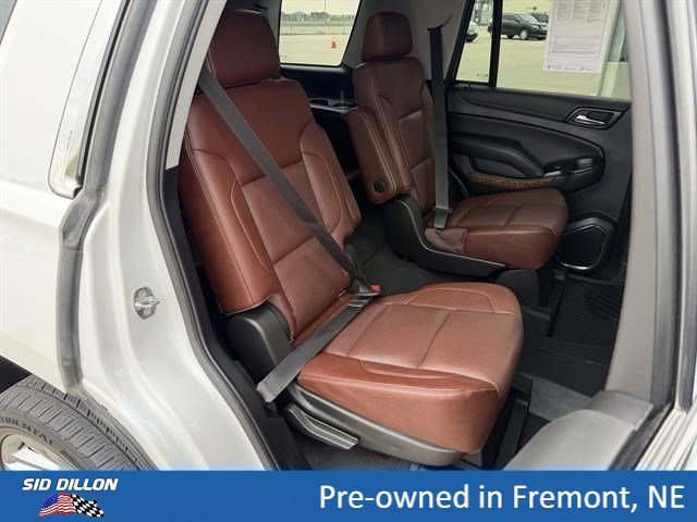 Used 2020 Iridescent Pearl Tricoat Chevrolet Premier image 12