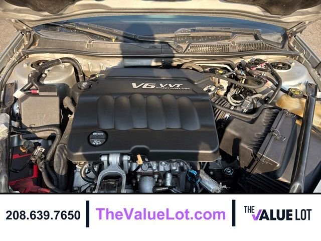 Used 2012 Silver Chevrolet LTZ image 10