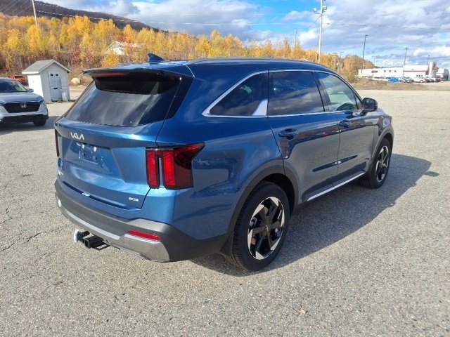 2026 Kia Sorento Hybrid EX photo 3