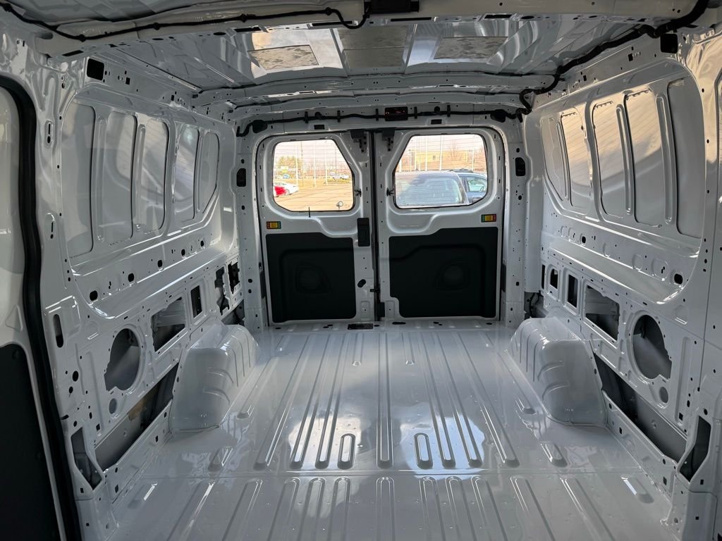 2026 Ford Transit Van Base - Photo 25