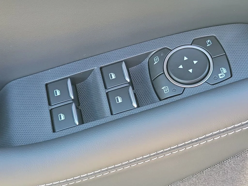 Certified Used 2024 Vapor Blue Metallic Ford Premium image 20