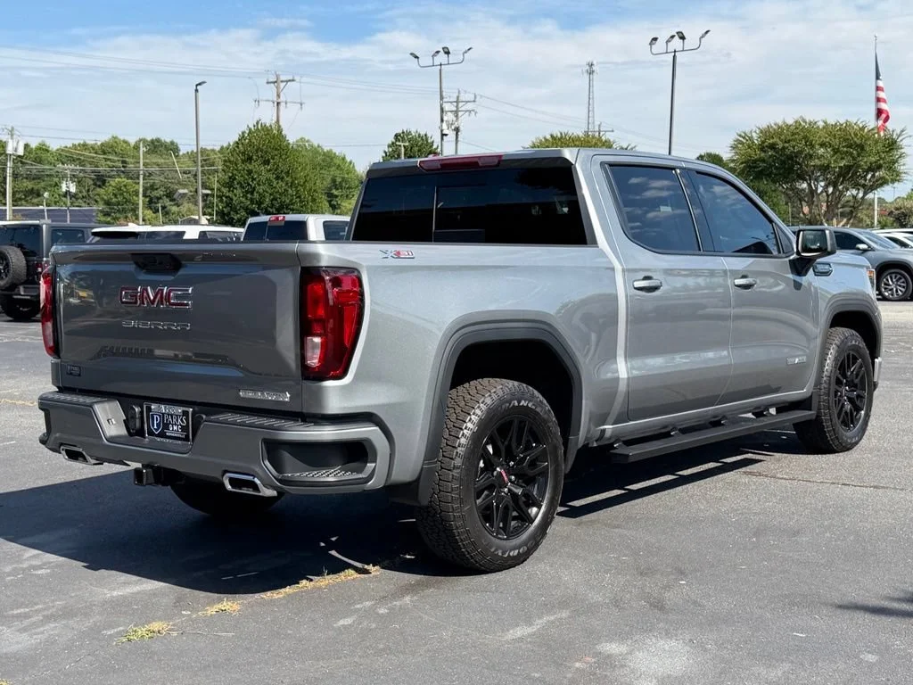 New 2026 Sterling Metallic GMC Elevation image 27
