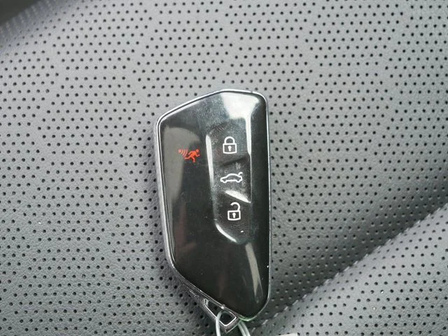 Used 2023 Deep Black Volkswagen Pro S image 37