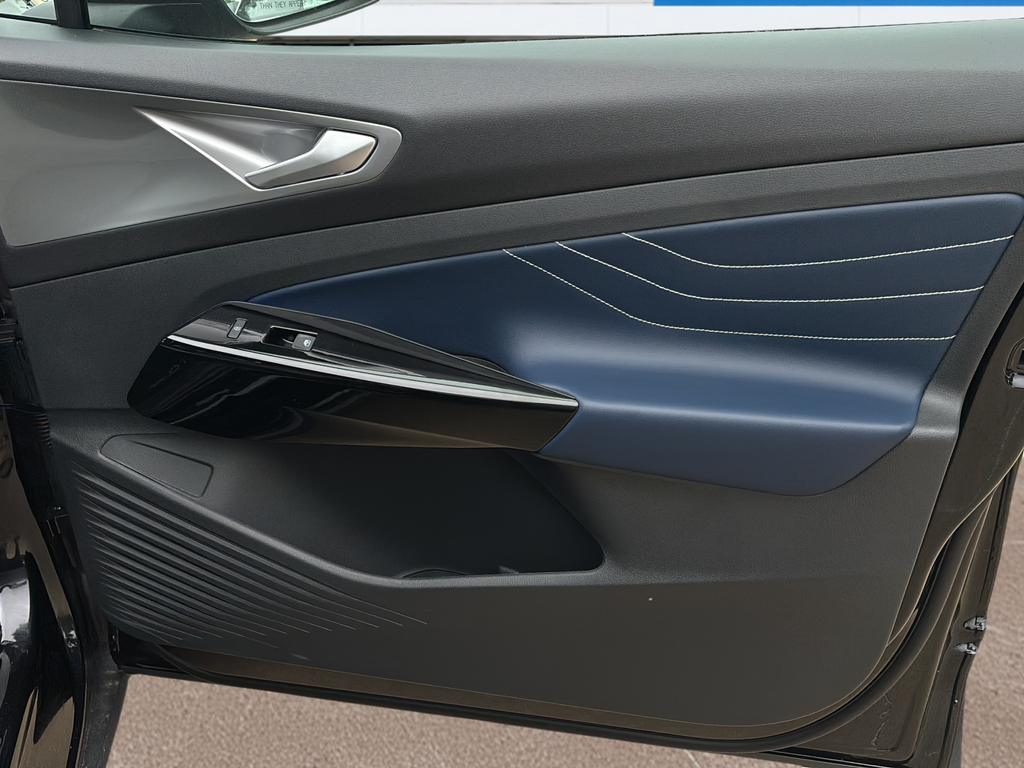 New 2026 Black Volkswagen Pro S Plus image 10